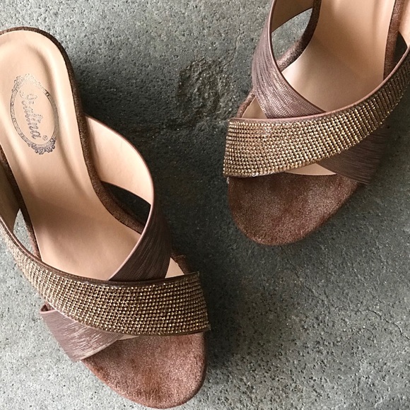 5 7 Italina Brown Bronze Embellished Sandal Wedge - Picture 7 of 8